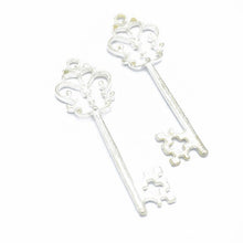 Load image into Gallery viewer, 10pcs Vintage Key Charms Pendants